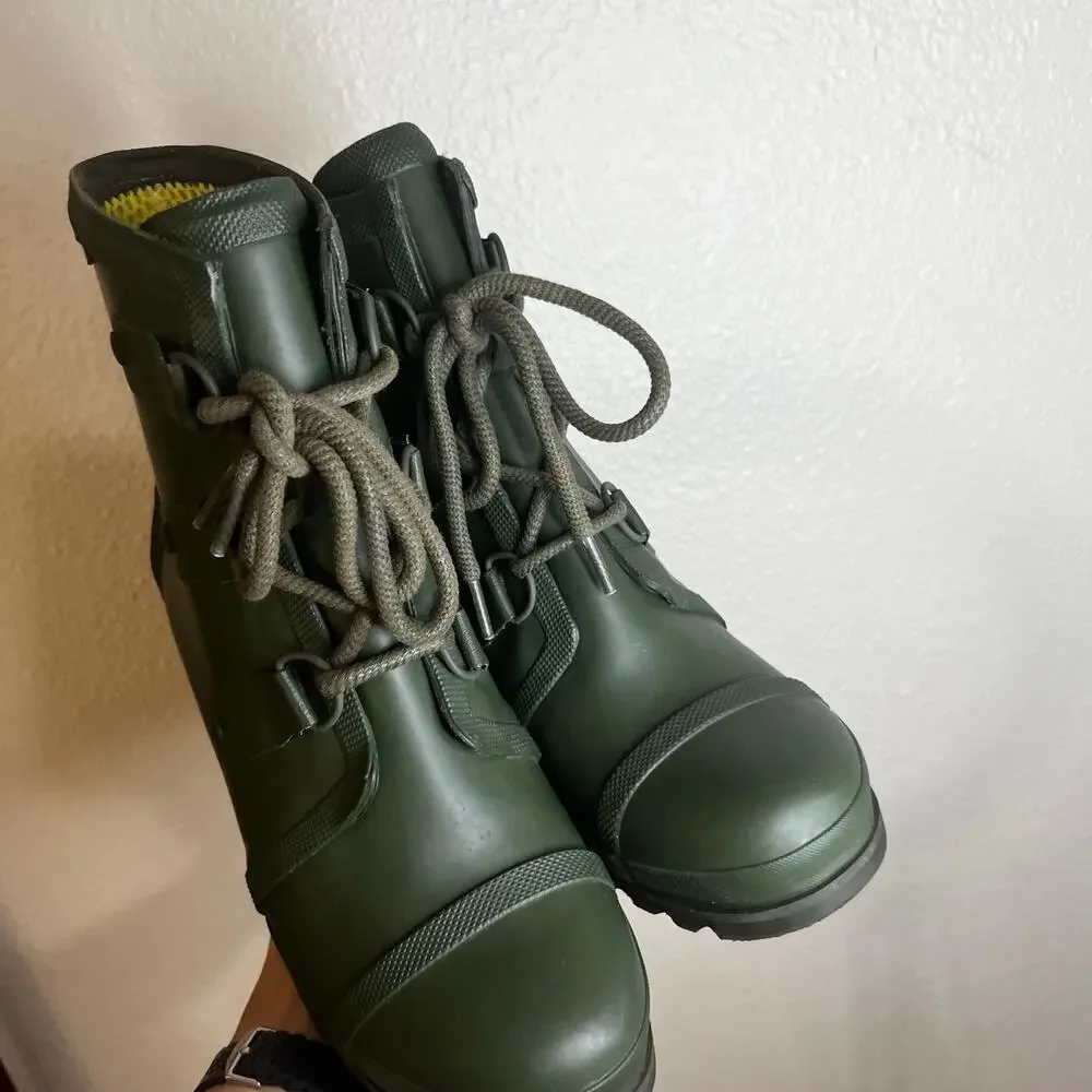 SOREL Joan of Arctic Rain Rubber wedge boots in Olive green WOMENS 8.5